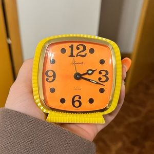 Forestville Vintage Plastic Alarm Clock